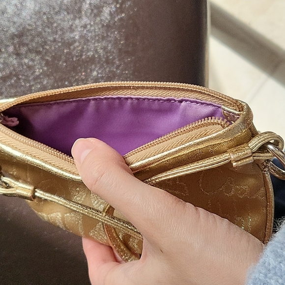 Gold metallic coach poppy wristlet - Picture 3 of 3